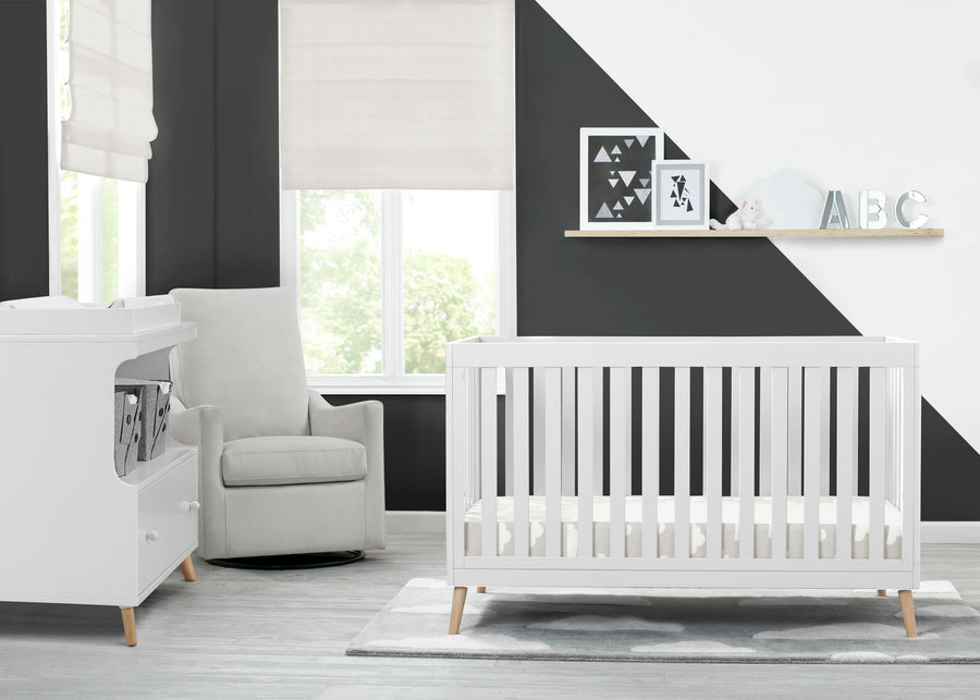 Bianca White with Natural (123) 1-Madison 4-in-1 Convertible Crib