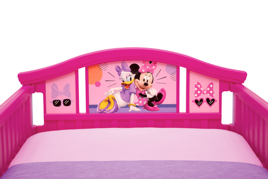Minnie Mouse (1063) 4-Minnie Mouse Plastic Toddler Bed