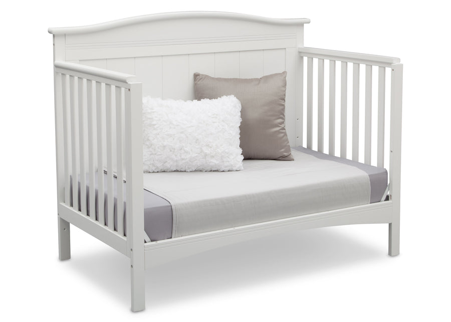 Bianca White (130) 10-Bennett 4-in-1 Convertible Crib