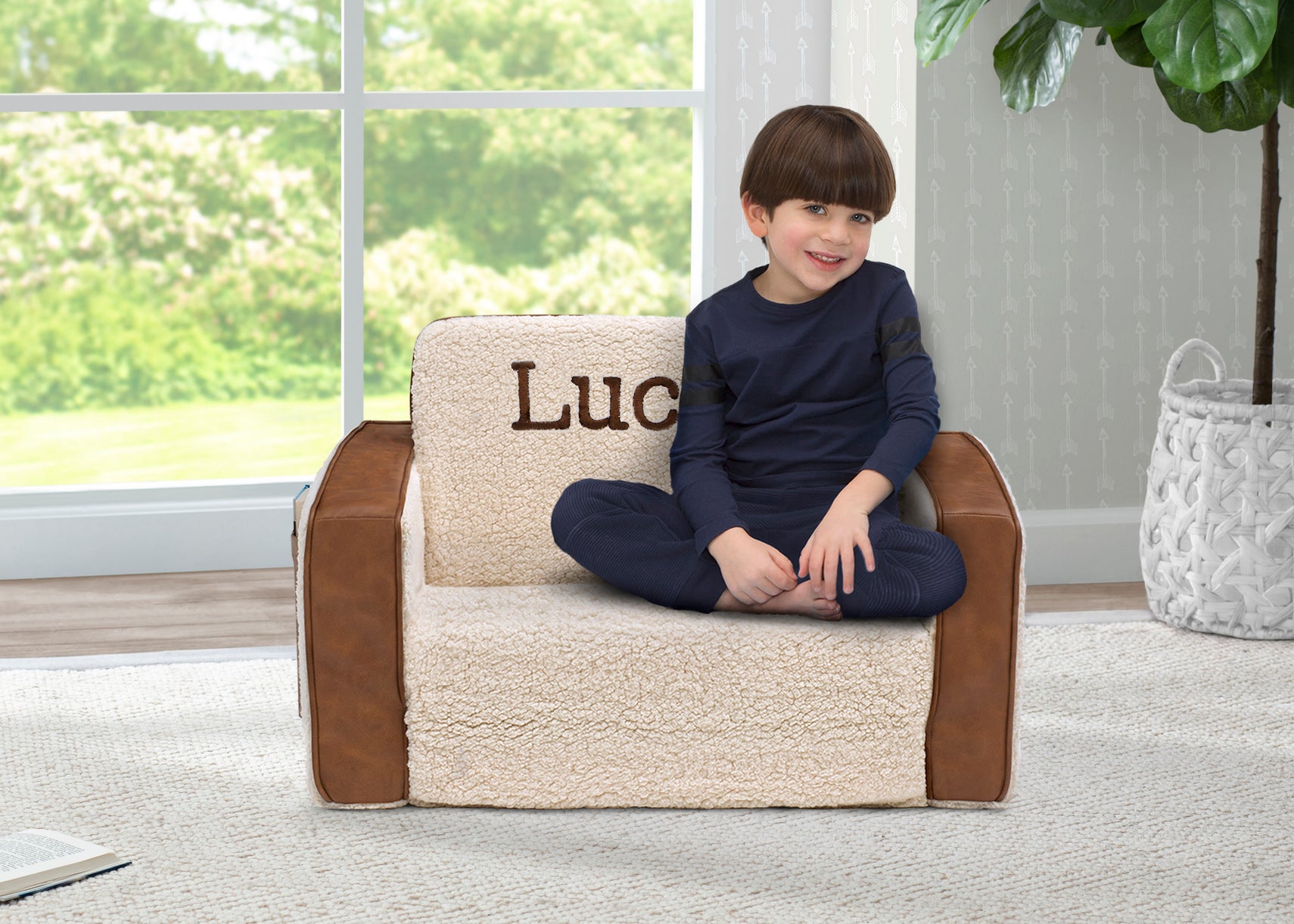 Cream Sherpa with Brown Leather (5047)