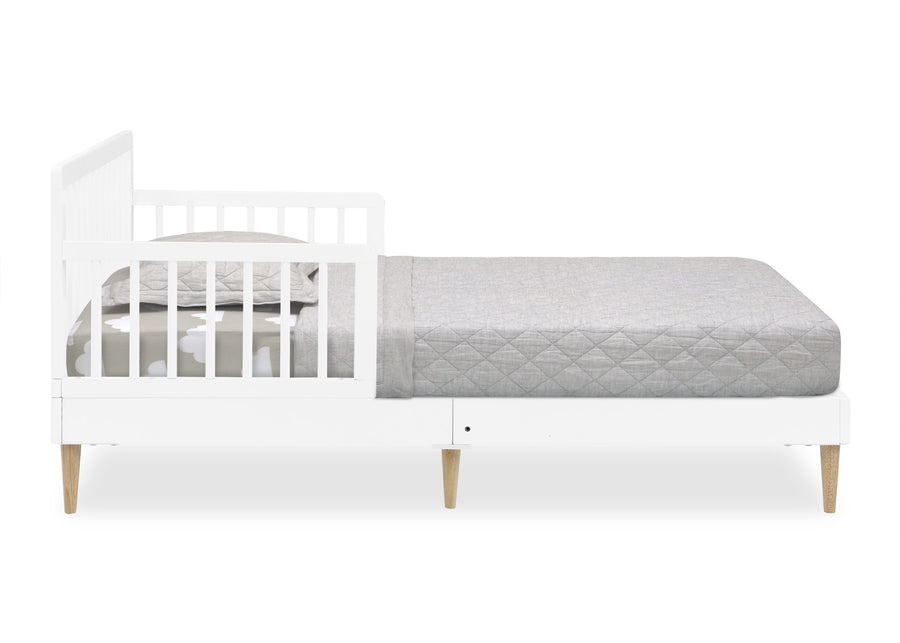 Bianca White with Natural (123) 3-Jordan Toddler Bed