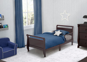 Contemporary Toddler Bed Delta Children