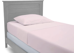 Pink (654) 8
